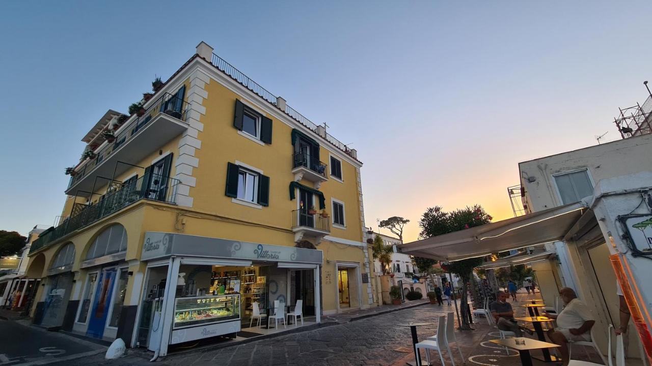B&B La Piazzetta Isquia Exterior foto